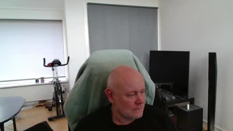 Snapshot of thomas806035 chatting on July 26, 2026, 3:30 pm thomas806035 online show from July 26, 2026, 3:30 pm
