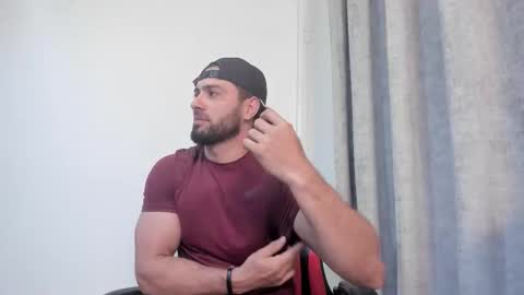 Snapshot of thomas_brandon chatting on January 16, 2026, 1:31 am Thomas Brandon online show from January 16, 2026, 1:31 am