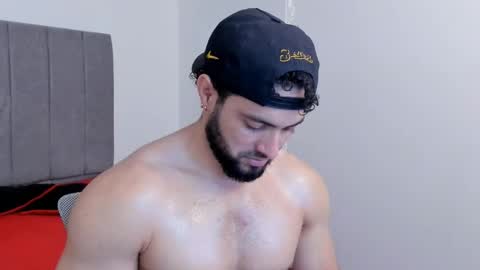 Snapshot of thomas_brandon chatting on January 19, 2026, 4:38 am Thomas Brandon online show from January 19, 2026, 4:38 am