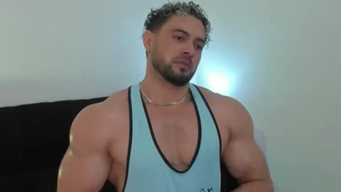 Snapshot of thomas_brandon chatting on February 25, 2026, 1:48 am Thomas Brandon online show from February 25, 2026, 1:48 am