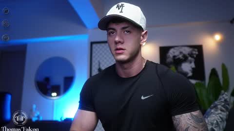 Thomas Falcon online show from February 13, 2025, 3:29 am