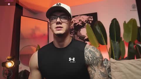 Thomas Falcon online show from January 16, 2026, 2:26 am