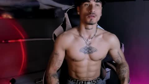 Thomas 3  JUST STAY AND BE MY LAST LOVE online show from April 1, 2026, 1:06 am