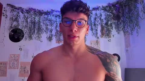 Thomas Grey online show from March 4, 2025, 12:01 pm