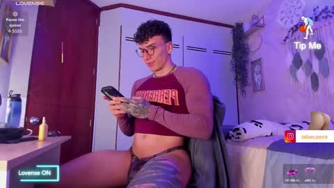 Thomas Grey online show from September 28, 2025, 3:01 am