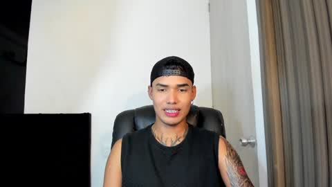 Thomas online show from February 1, 2025, 8:29 am