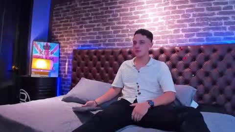 ---Thomas--- online show from February 15, 2025, 4:03 am