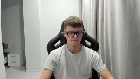 Tomas online show from January 22, 2025, 8:06 pm