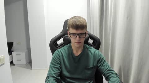 Tomas online show from February 1, 2025, 5:05 pm