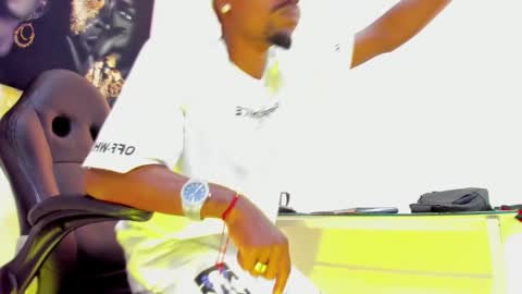 Thomas online show from February 23, 2025, 3:24 am