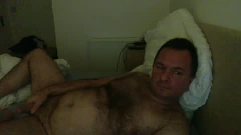 Snapshot of thomaspol chatting on June 11, 2026, 10:41 pm Tom online show from June 11, 2026, 10:41 pm