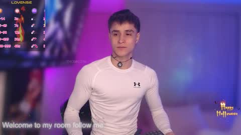 Thom Klein online show from October 25, 2025, 10:12 am