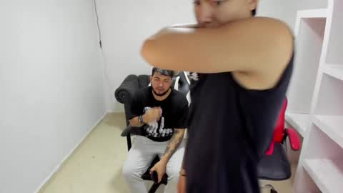 thomson_hot01 online show from February 22, 2026, 5:08 am