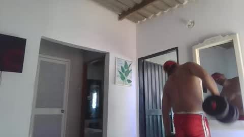 Snapshot of thonybeiio chatting on April 2, 2026, 7:44 pm thonybeiio online show from April 2, 2026, 7:44 pm