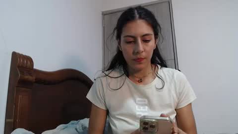 thonyy online show from December 23, 2025, 2:42 am