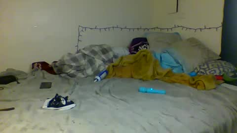 Snapshot of throat14goat88 chatting on December 8, 2024, 1:36 pm good14girl88 online show from December 8, 2024, 1:36 pm