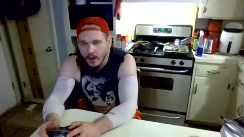 thunder8u42 online show from October 9, 2025, 4:10 am