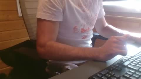 toobigcockforonegirl online show from October 7, 2025, 7:27 am