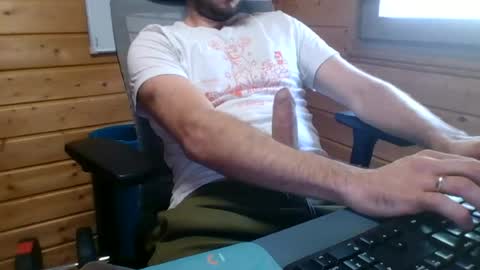 toobigcockforonegirl online show from June 12, 2026, 12:59 pm