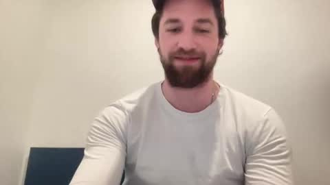 Snapshot of thyle chatting on September 19, 2025, 2:24 am Thyle online show from September 19, 2025, 2:24 am