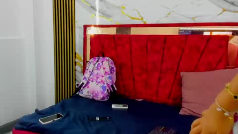 tiana_hots online show from April 19, 2026, 3:06 am
