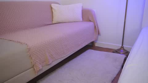 Anna online show from February 5, 2026, 7:51 pm