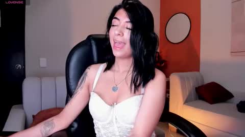 Snapshot of tianna_rossi chatting on October 12, 2025, 5:06 am Tianna Rosi online show from October 12, 2025, 5:06 am