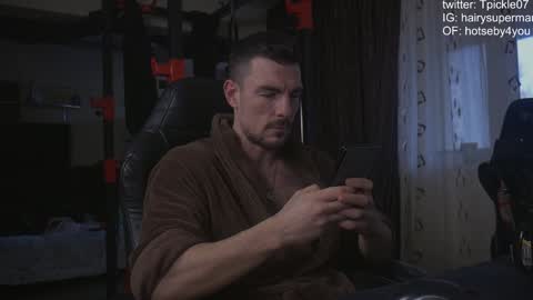 tickle_my_pickle07 online show from January 20, 2025, 10:40 am