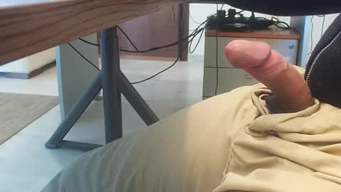 tico_15 online show from April 20, 2026, 8:50 am