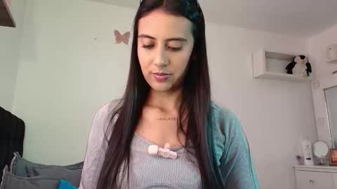 Snapshot of tif_queen chatting on September 9, 2025, 4:17 pm Tif online show from September 9, 2025, 4:17 pm