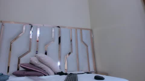    online show from January 11, 2025, 9:04 pm