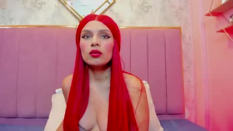 tifanysuarez online show from June 3, 2026, 8:58 pm