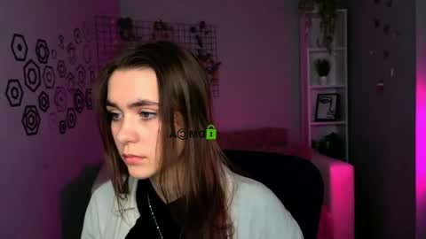 Tif online show from April 19, 2026, 9:41 am