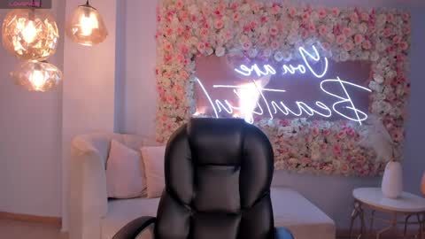 Snapshot of tiffannysins chatting on March 27, 2026, 4:29 am Tiffanny Sins online show from March 27, 2026, 4:29 am