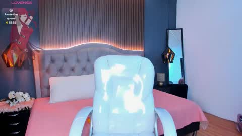 tiffany__charm_ online show from October 28, 2025, 3:43 am