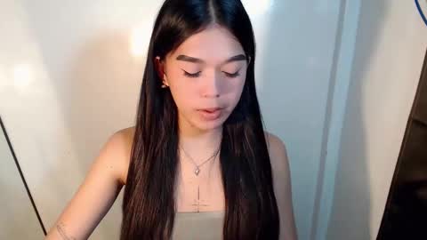 tiffany_amberx online show from May 9, 2026, 6:46 pm