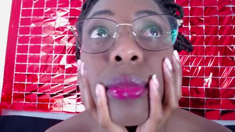 Tiffany online show from February 26, 2025, 3:32 am