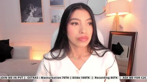 Snapshot of tiffany_low chatting on May 4, 2026, 2:24 pm tiffany_low online show from May 4, 2026, 2:24 pm