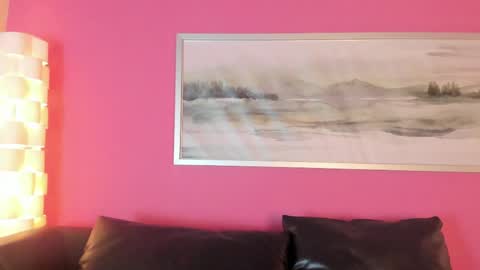 Stefany Suarez online show from March 31, 2026, 10:54 pm