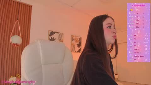 Snapshot of tiffanywright_ chatting on December 23, 2024, 11:57 am Tiffany online show from December 23, 2024, 11:57 am