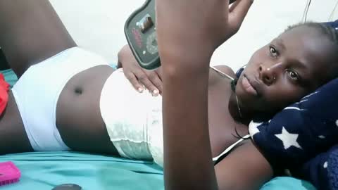 Snapshot of tight_pussie chatting on July 11, 2026, 12:30 pm tight_pussie online show from July 11, 2026, 12:30 pm