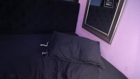 tiiny emilly online show from September 24, 2025, 9:29 pm