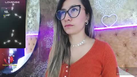 TILA TEQUILA online show from February 25, 2025, 3:05 pm