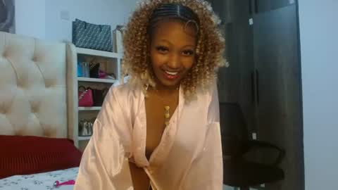 Snapshot of tilly_ebony chatting on July 27, 2026, 3:41 pm Tilly online show from July 27, 2026, 3:41 pm