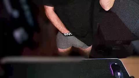 Hot timann online show from October 20, 2025, 12:00 am