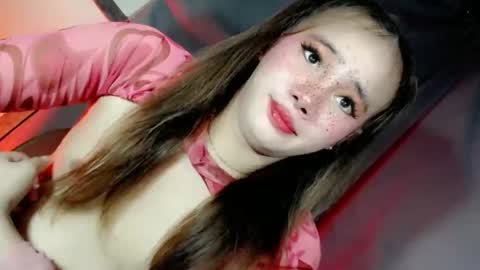 Snapshot of timea_slut69xx chatting on September 17, 2025, 6:26 am Happy Birthday To Me online show from September 17, 2025, 6:26 am