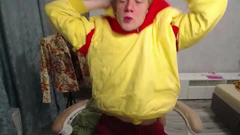 Snapshot of timmy7topcut chatting on February 14, 2025, 11:53 pm Timmy online show from February 14, 2025, 11:53 pm