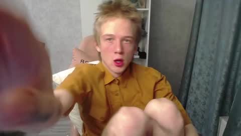 Snapshot of timmy7topcut chatting on February 18, 2025, 4:05 pm Timmy online show from February 18, 2025, 4:05 pm