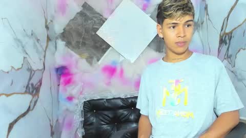 Snapshot of timmy_king777 chatting on November 27, 2025, 8:44 pm Timmy King -. online show from November 27, 2025, 8:44 pm