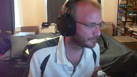 Snapshot of timtimmyyyy chatting on November 18, 2025, 8:02 pm timtimmyyyy online show from November 18, 2025, 8:02 pm